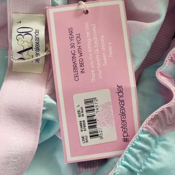 Peter Alexander pale blue shorts, pale pink polka,pockets, elastic waist, size L - Picture 6 of 7